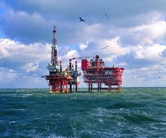 Ölbohrinsel in der Nordsee